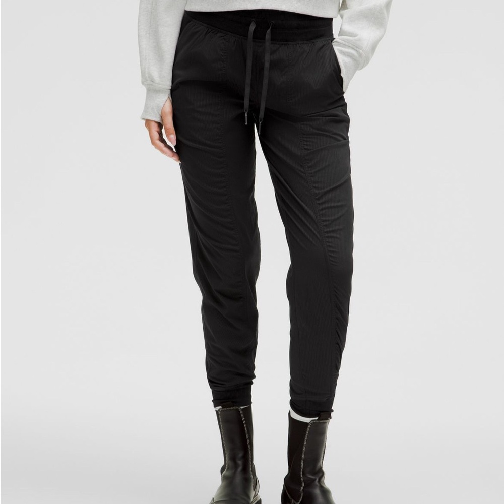 lululemon dance studio jogger